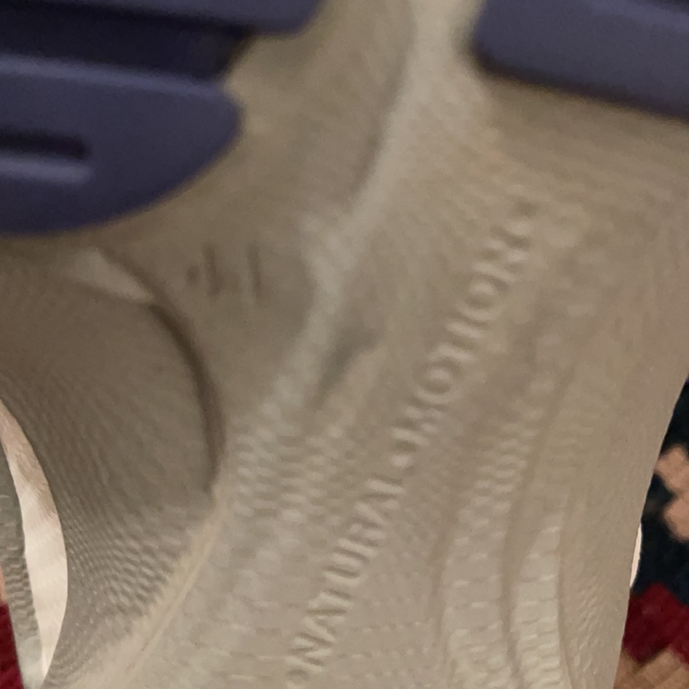 Great Condition Ecco Boom. Performance Train - image 5